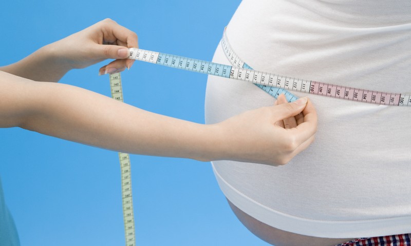 Kidney Disease, Abdominal Obesity Linked in Young Adults